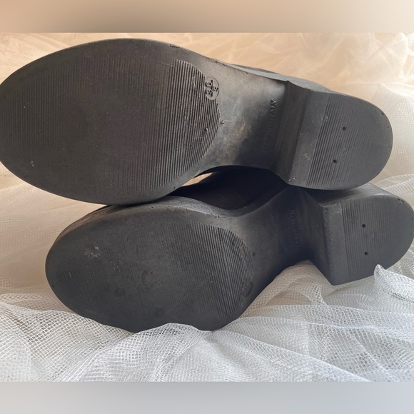 Topshop Chelsea Boot - Picture 5 of 5